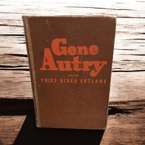 RARE 1st Edition 1944 Gene Autry Book Thief River Outlaws by Bob Hamilton - Picture 2 of 11